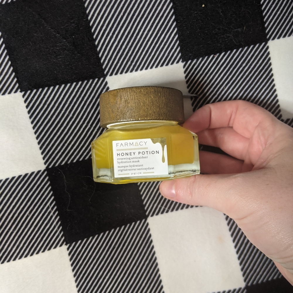 Farmacy honey potion mask